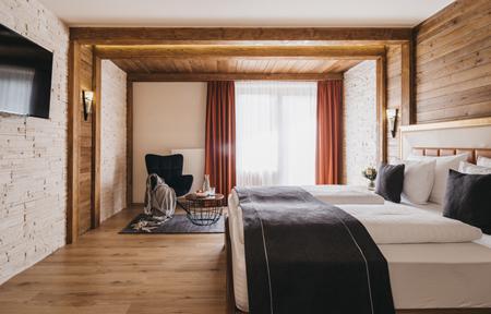 Hotel Victoriya slide 2