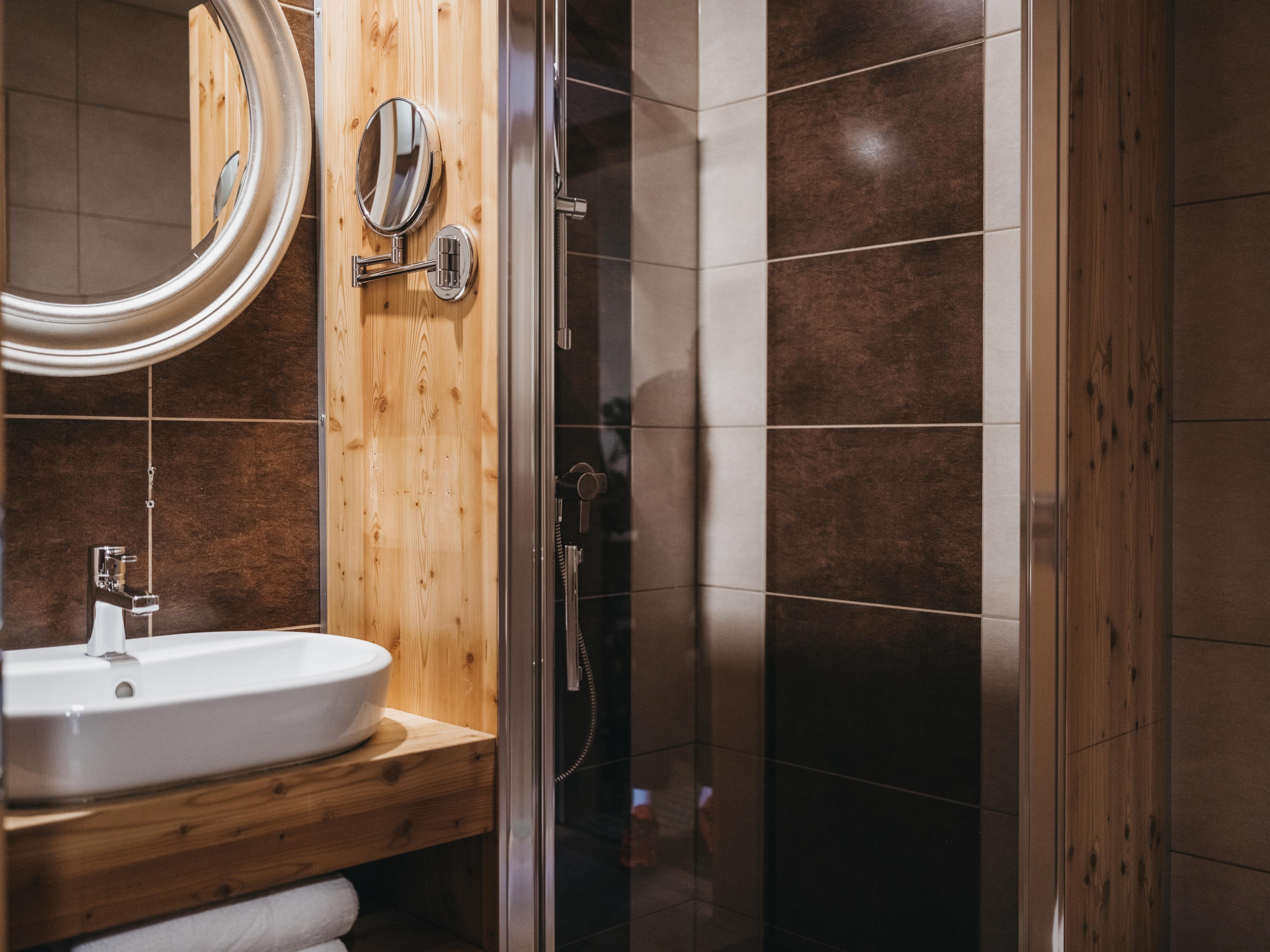 Hotel Victoriya slide 3