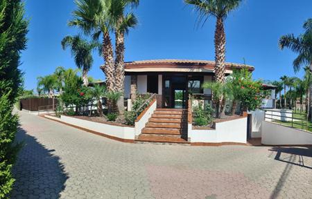 Residence Hydria slide 2