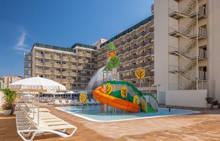 Hotel htop Amatista slide 3