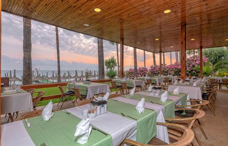 Hotel Meryan slide 5