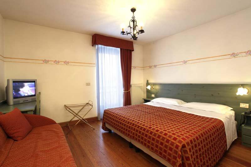 Hotel Locanda Locatori slide 2