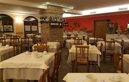 Hotel Locanda Locatori slide 3