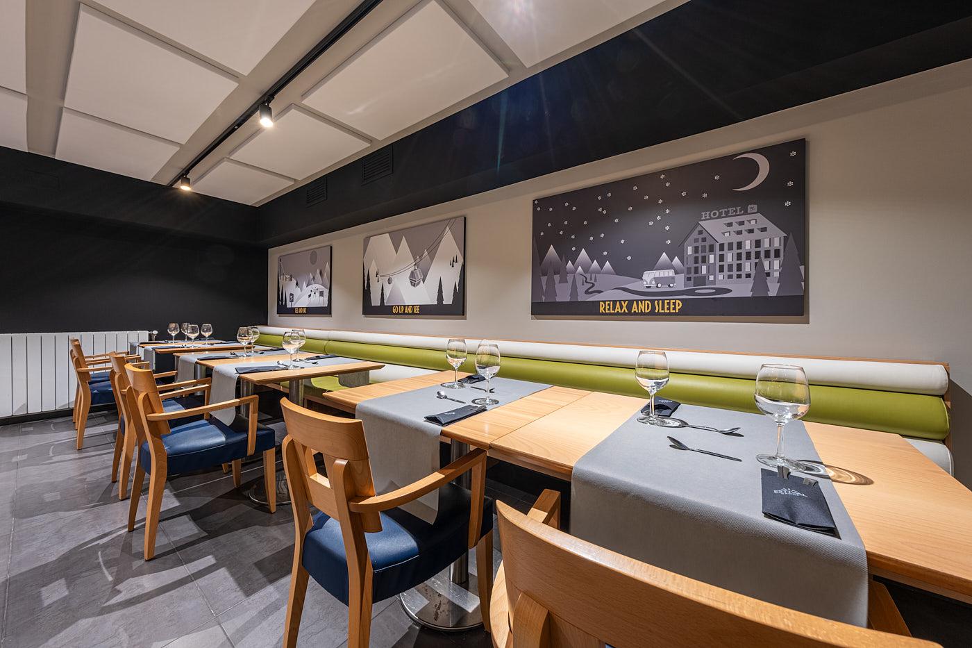 Hotel Cristina slide 3