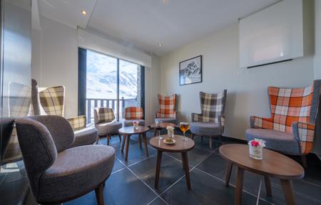 Hotel Caribou slide 4