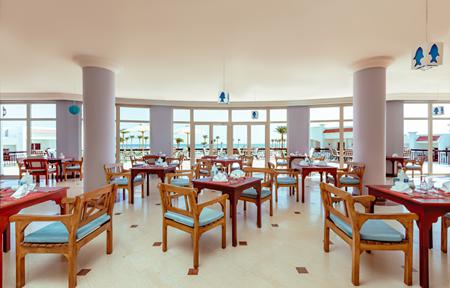 Hotel SUNRISE Alma Bay Resort slide 5