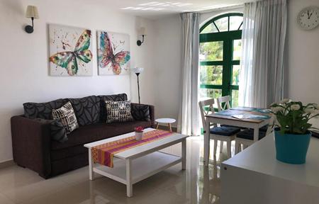 Billy's Puerto de Mogán by LIVVO slide 5