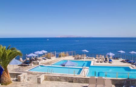 Hotel Peninsula Resort & Spa slide 2