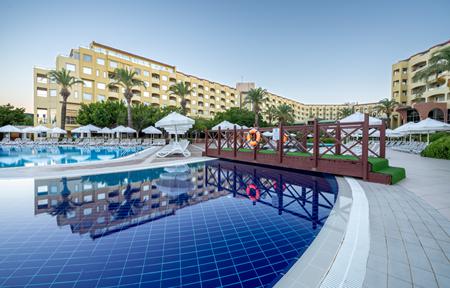 Hotel Selectum Family Resort Side  slide 1