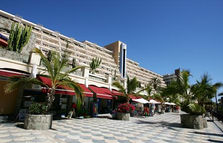 Hotel LIVVO Lago Taurito slide 3