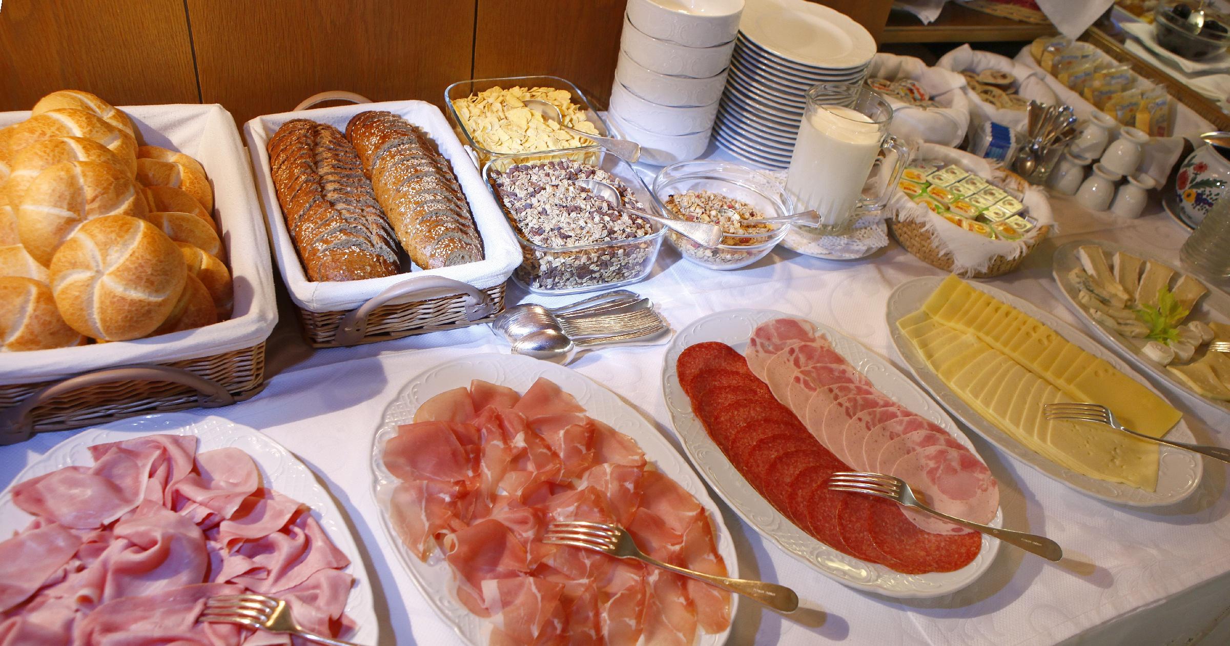 Hotel Ingram slide 5