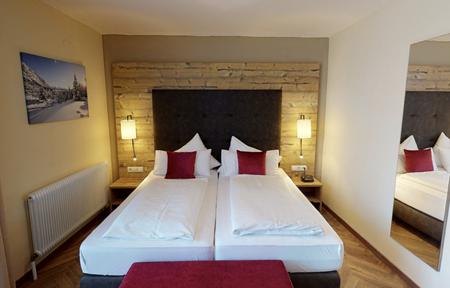 Alpenhotel Tirolerhof slide 2