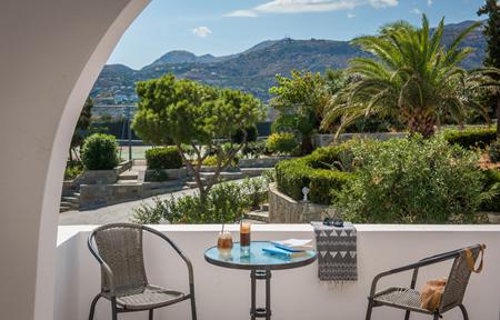 Hotel Peninsula Resort & Spa slide 5