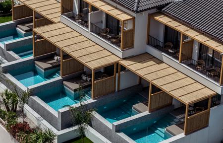 Mon Repo Secret Suites slide 4