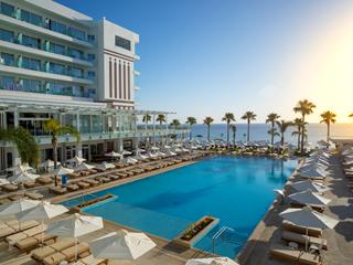 Protaras - Fig Tree Bay, Cypern - Halvpension afbudsrejse