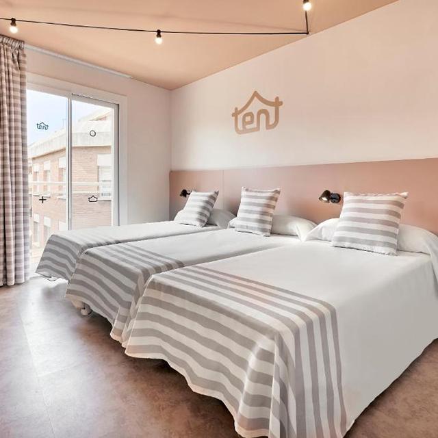 tent Lloret de Mar - billede 2