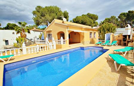 Villa's Moraira med privat pool - Inklusiv billeje