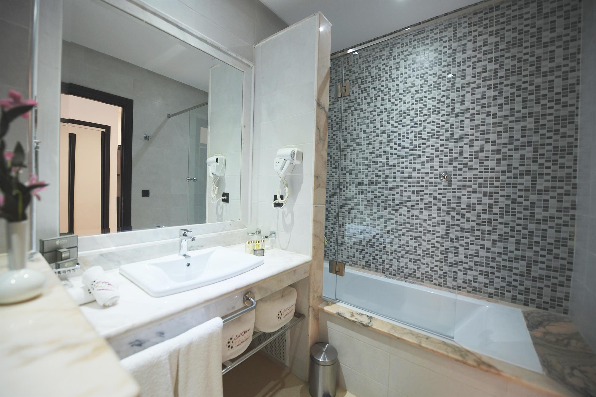 El Olivar Palace Marrakech Hotel & Spa slide 5