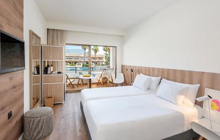 Hotel INNSiDE Alcudia slide 2