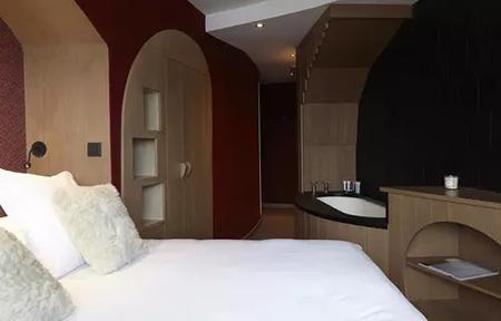 SOWELL COLLECTION Hôtel des Dromonts & Spa slide 3