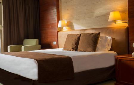 Hotel Piolets Centre slide 2