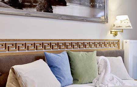 Hotel Fish Inn Zell slide 3