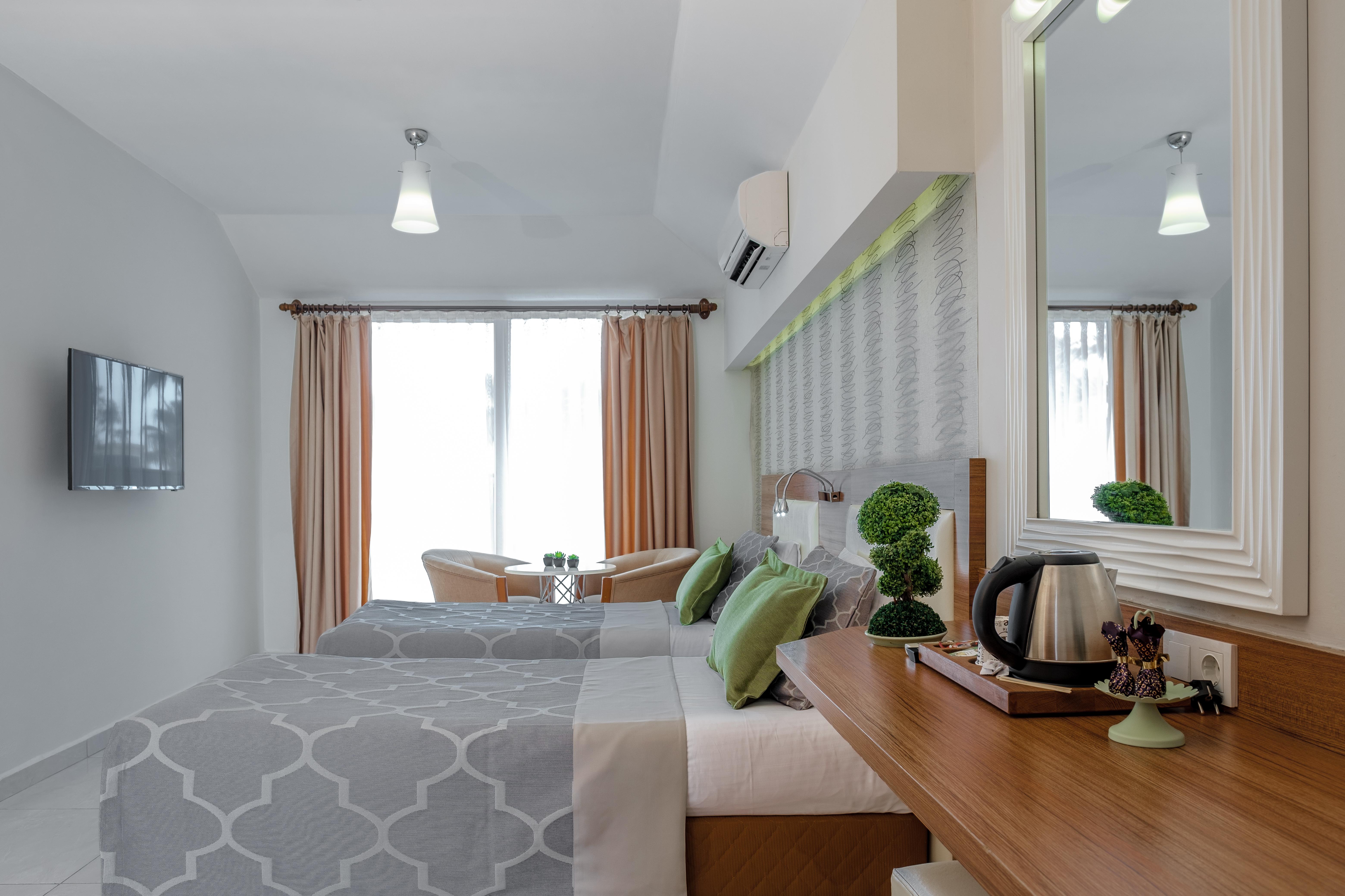 Hotel Panorama slide 2