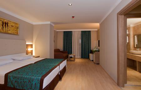 Hotel Riviera - All inclusive slide 3