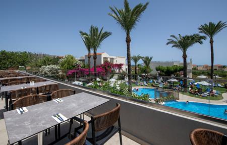 Selini Suites & Waterpark slide 5