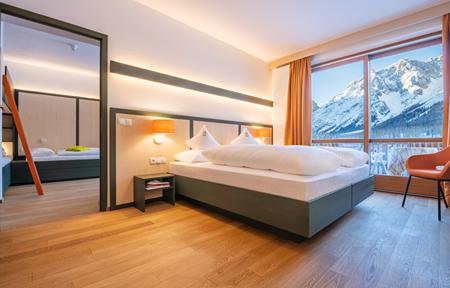 Family Resort Rainer slide 2