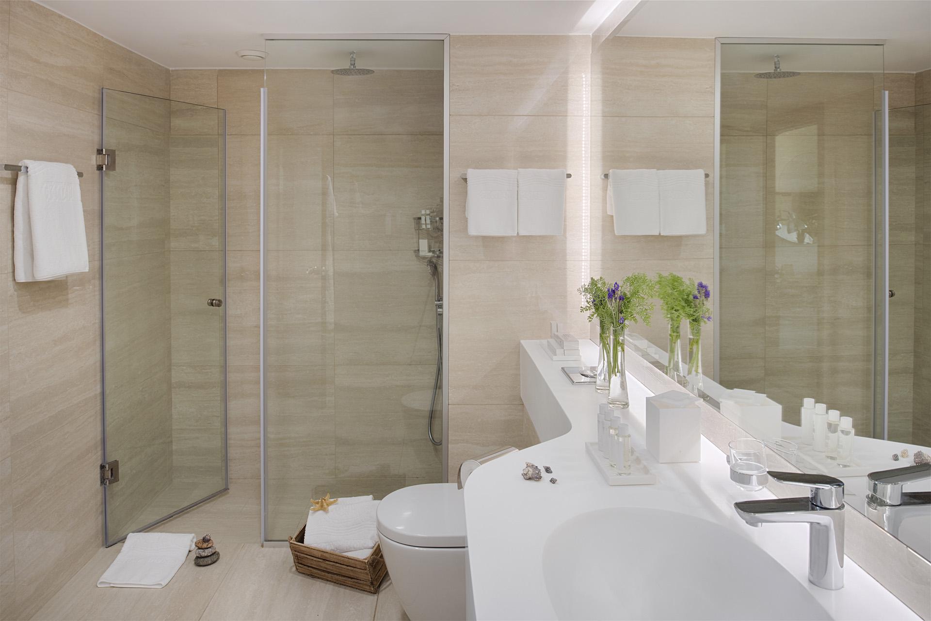 Hotel Grecian Park slide 4