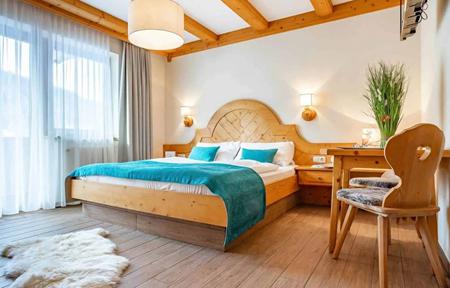 Berghotel Ronach slide 5