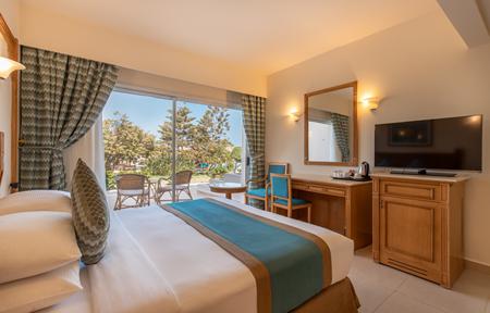 Hotel Long Beach slide 3