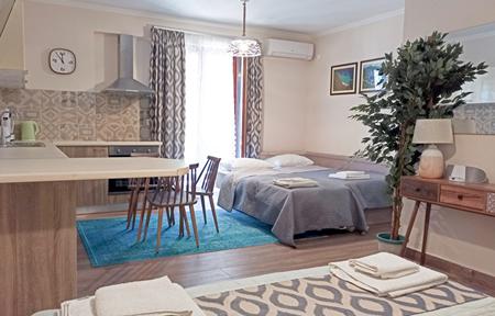 Captain's Seafront Apartments (tidligere Babis) slide 5