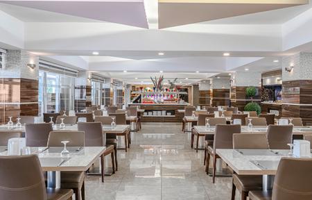 Hotel Avena Resort & Spa slide 5