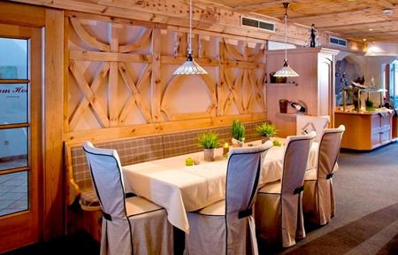 Erlebnishotel Bergkristall  slide 4