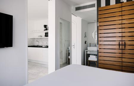 Lejlighedshotel Marina Bay View - voksenhotel slide 3