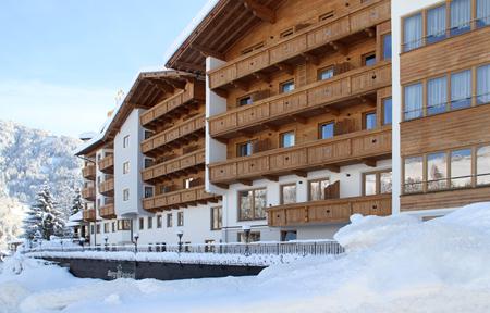 Erlebnishotel Bergkristall  slide 1