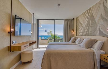 Relaxia Beverly Suites slide 4