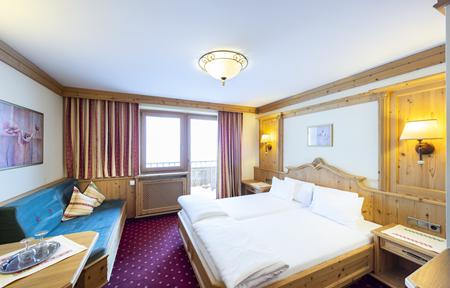 Hotel Alpenromantik-Wirlerhof slide 2