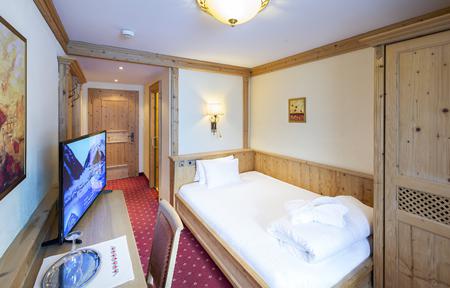 Hotel Alpenromantik-Wirlerhof slide 3