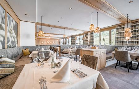 Hotel Alpenromantik-Wirlerhof slide 5