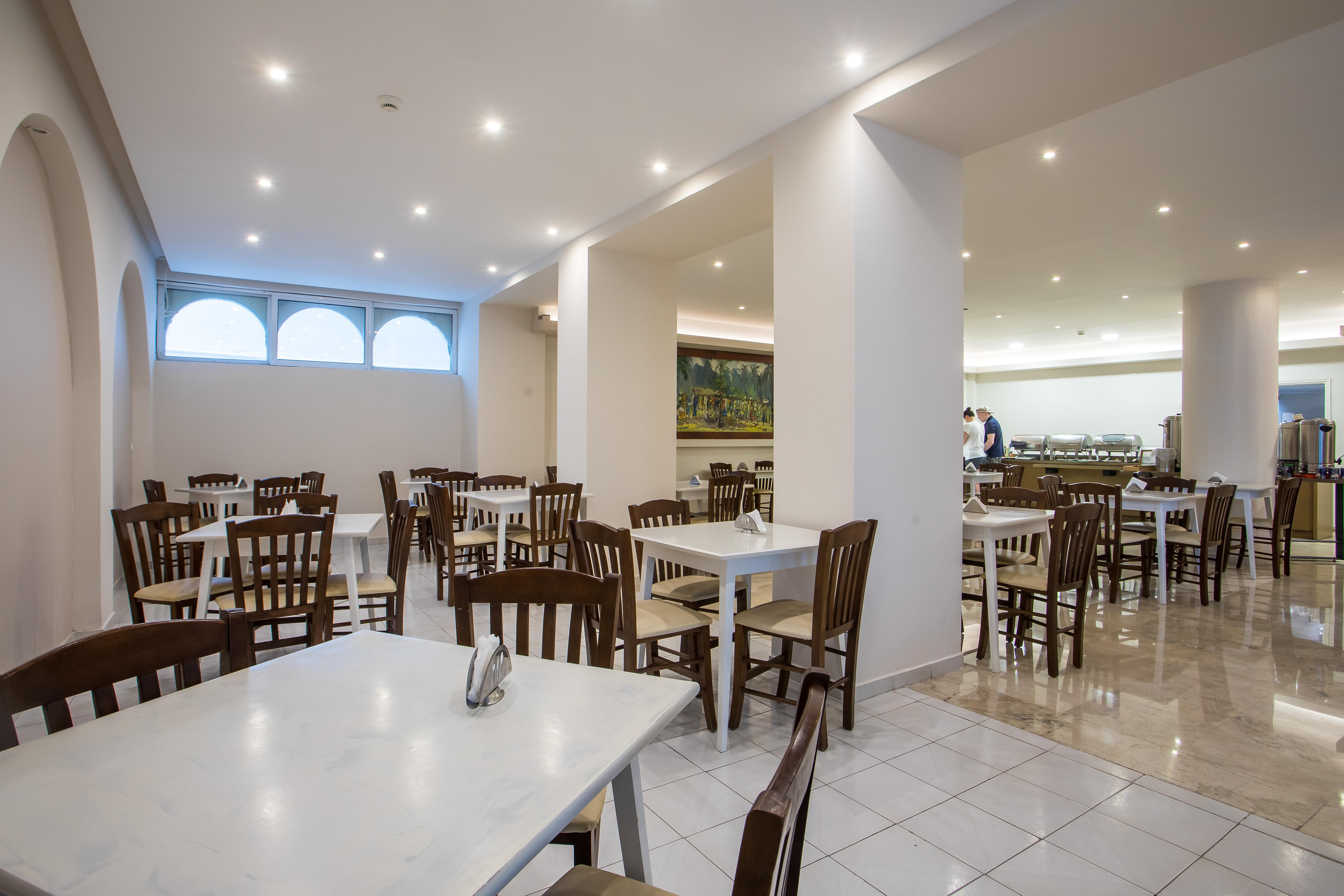 Hotel Africa slide 4