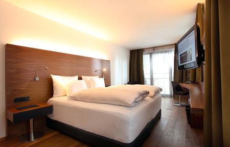 Alpenparks Hotel & Apartment Taxacher – Hotel  slide 2