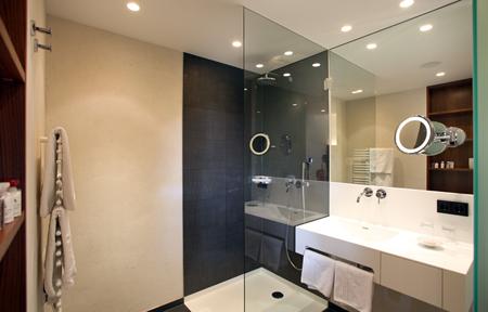 Alpenparks Hotel & Apartment Taxacher – Hotel  slide 3