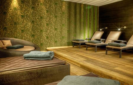 Alpenparks Hotel & Apartment Taxacher – Hotel  slide 4