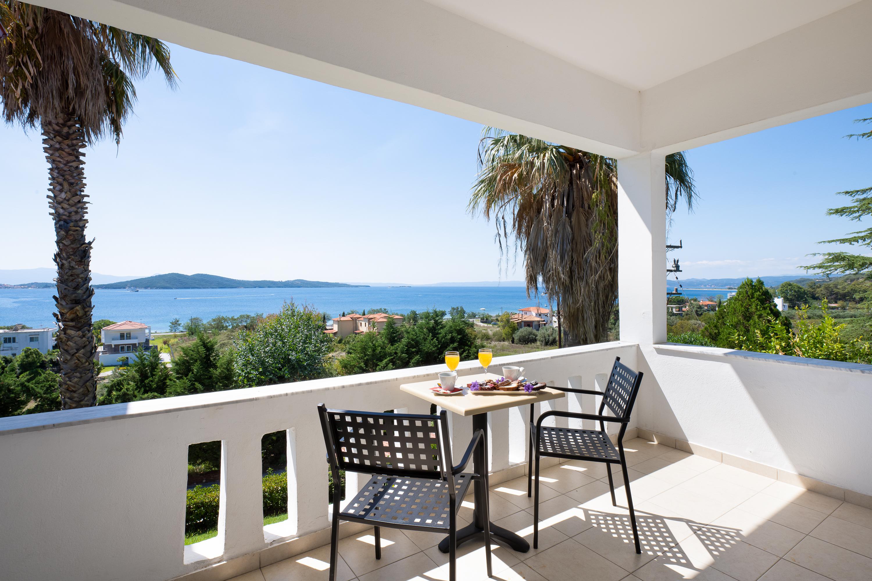 Hotel Alexandros Palace Hotel & Suites slide 4