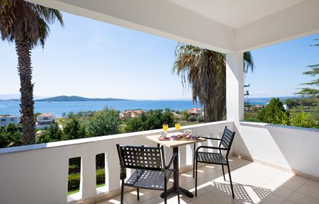 Hotel Alexandros Palace Hotel & Suites slide 4