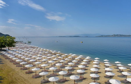 Hotel Akrathos Beach slide 2