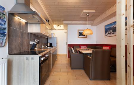 Huber's Lodge slide 3